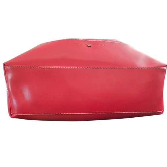 Tommy Hilfiger Red Faux Leather Slouchy Large Handbag - Picture 5 of 16